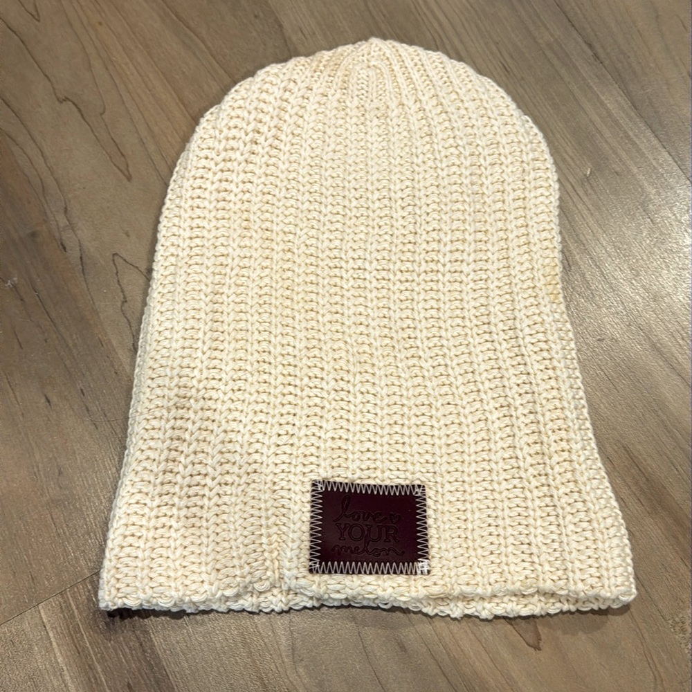 NWOT Love Your Melon beanie